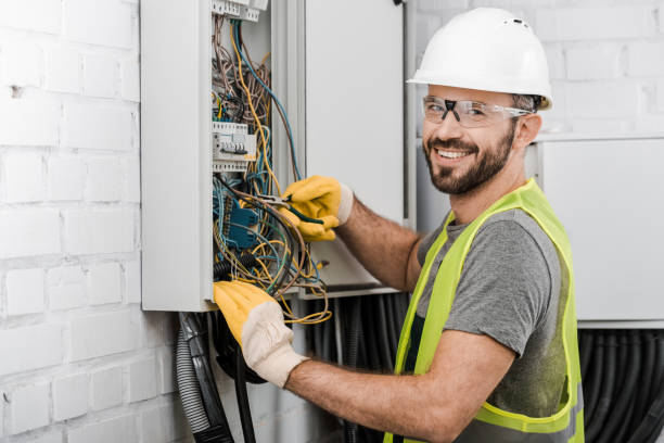 Best Electrical Contractors for Businesses  in Freeport, PA