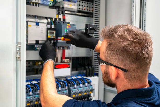 Best Residential Electrician Services  in Freeport, PA